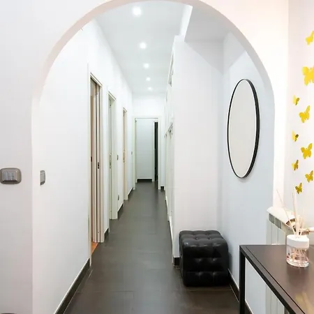 Apartment Butterfly House Ponte Milvio Rome